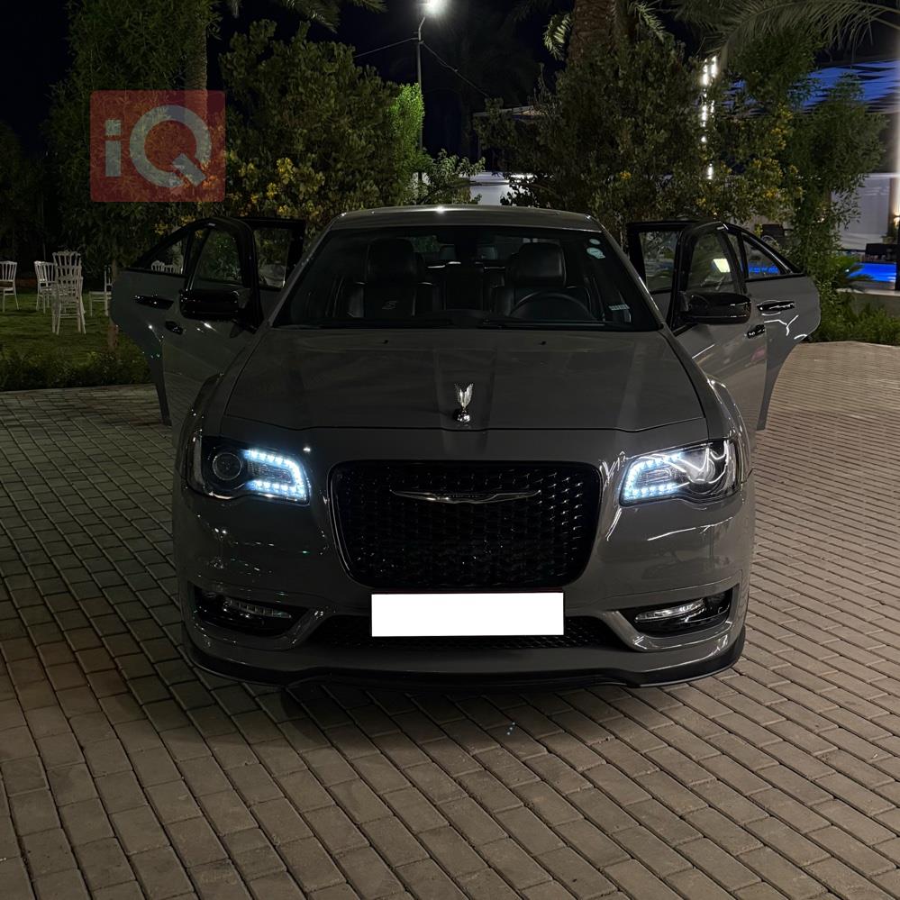Chrysler 300